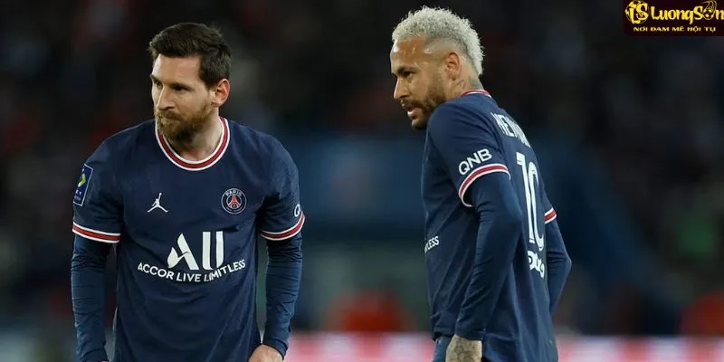 Thiếu vắng Neymar và Messi sẽ khiến đội bóng Paris đối mặt với không ít khó khăn